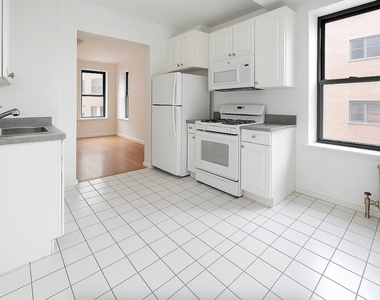 East 38th Street - Photo Thumbnail 1