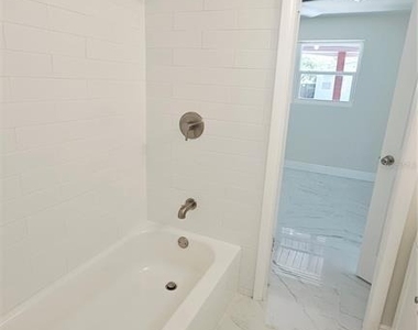 708 Pennsylvania Avenue - Photo Thumbnail 6