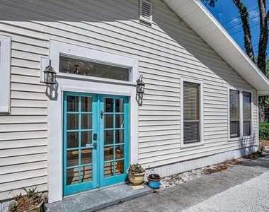 525 Bay Street - Photo Thumbnail 34