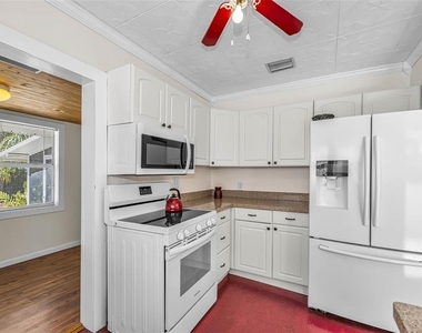 525 Bay Street - Photo Thumbnail 15
