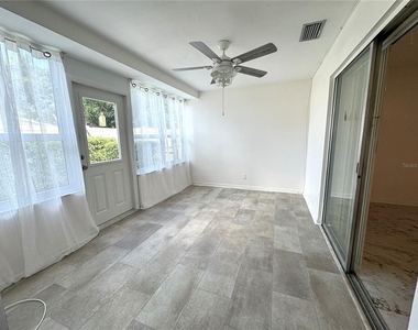610 Indian Rocks Road N - Photo Thumbnail 11