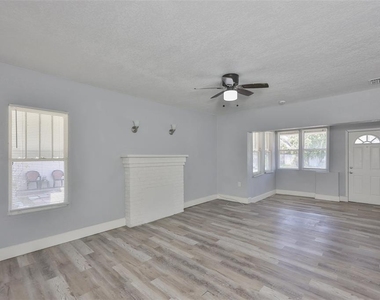 4736 5th Avenue S - Photo Thumbnail 7