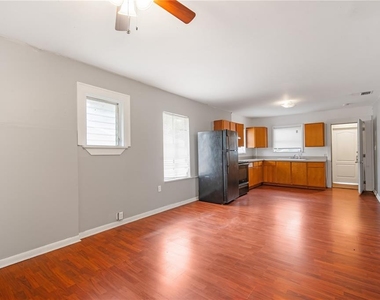3535 14th Avenue S - Photo Thumbnail 15