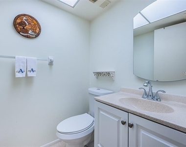 1324 Pasadena Avenue S - Photo Thumbnail 23