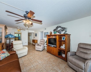 1324 Pasadena Avenue S - Photo Thumbnail 11