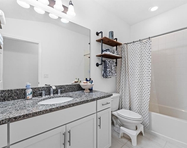 2444 Foggy Creek Circle - Photo Thumbnail 15