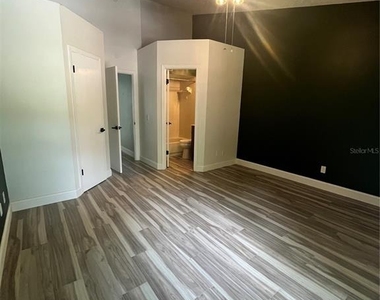 11359 Stratton Park Drive - Photo Thumbnail 9