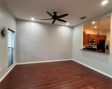 8210 Down Royal Road - Photo Thumbnail 9
