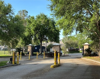 8210 Down Royal Road - Photo Thumbnail 35