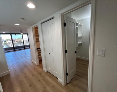 6260 Kipps Colony Court - Photo Thumbnail 25