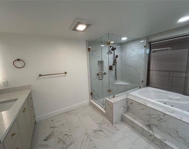 6260 Kipps Colony Court - Photo Thumbnail 34