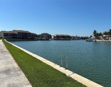 6260 Kipps Colony Court - Photo Thumbnail 53