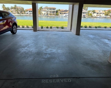 6260 Kipps Colony Court - Photo Thumbnail 45
