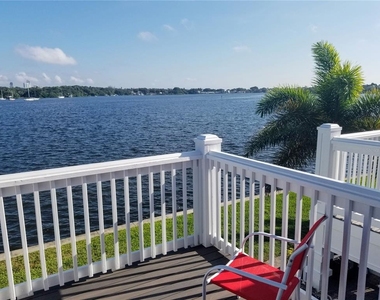 169 Pompano Drive Se - Photo Thumbnail 23