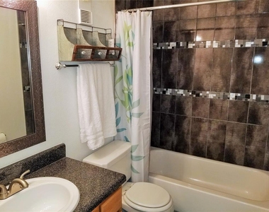 169 Pompano Drive Se - Photo Thumbnail 17