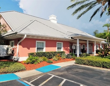 169 Pompano Drive Se - Photo Thumbnail 24