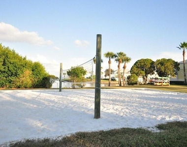 169 Pompano Drive Se - Photo Thumbnail 40