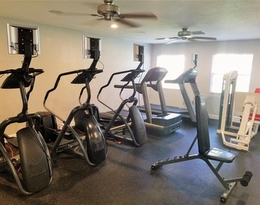 169 Pompano Drive Se - Photo Thumbnail 29