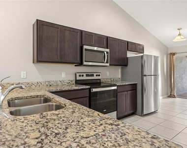 284 Reese Court - Photo Thumbnail 9