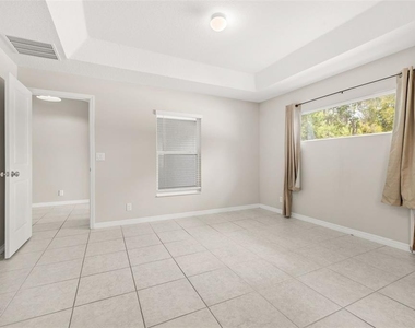 284 Reese Court - Photo Thumbnail 16
