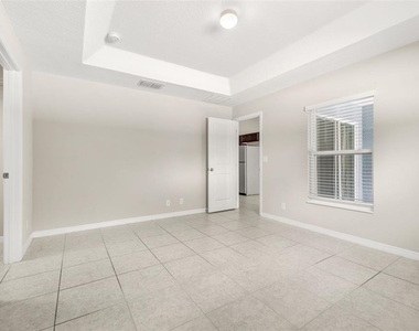 284 Reese Court - Photo Thumbnail 17