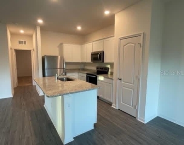 308 Bass Court - Photo Thumbnail 4