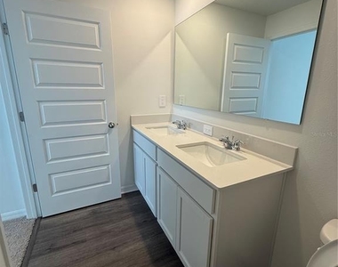 4622 Linda Drive - Photo Thumbnail 13