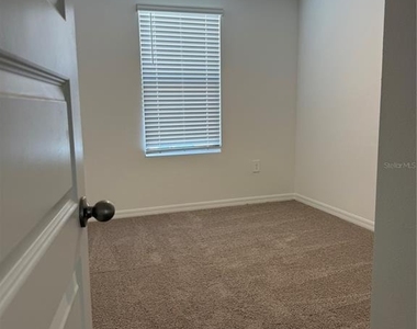 4622 Linda Drive - Photo Thumbnail 10