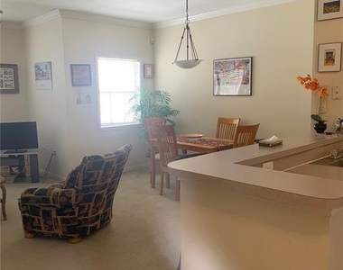 571 Water Street - Photo Thumbnail 16