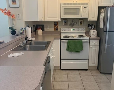 571 Water Street - Photo Thumbnail 7