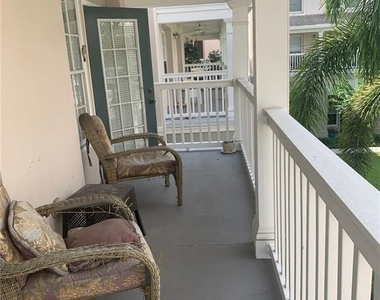 571 Water Street - Photo Thumbnail 25