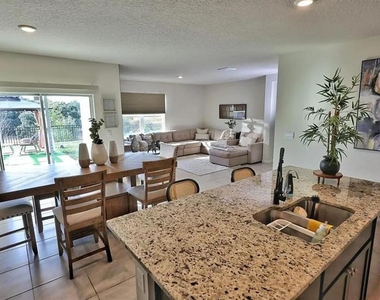 1724 Buckeye Drive - Photo Thumbnail 1