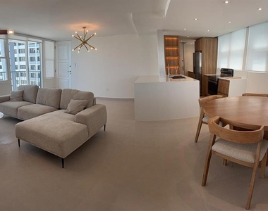 404 Constitucion Avenue - Photo Thumbnail 9