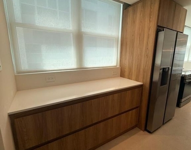 404 Constitucion Avenue - Photo Thumbnail 5