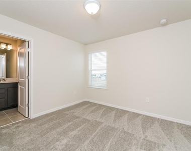3734 Haddon Avenue - Photo Thumbnail 10