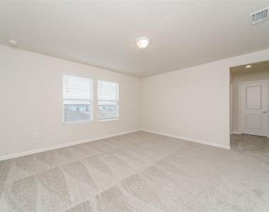 3734 Haddon Avenue - Photo Thumbnail 7