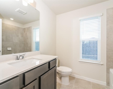 3734 Haddon Avenue - Photo Thumbnail 13