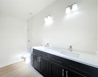 356 W 4th Street - Photo Thumbnail 27