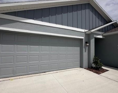 303 Artemis Street - Photo Thumbnail 2