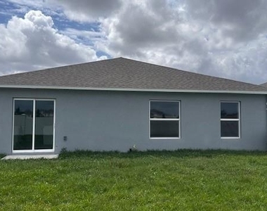 303 Artemis Street - Photo Thumbnail 29