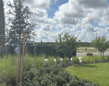 303 Artemis Street - Photo Thumbnail 42