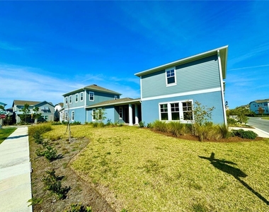 9726 Neruda Street - Photo Thumbnail 6