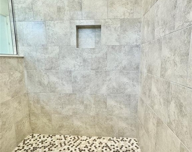 9726 Neruda Street - Photo Thumbnail 37