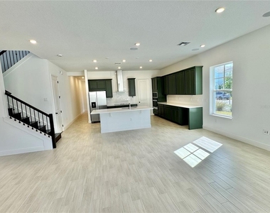9726 Neruda Street - Photo Thumbnail 10