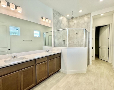 9726 Neruda Street - Photo Thumbnail 34