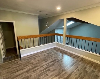 7652 Spring Bay Cove - Photo Thumbnail 23