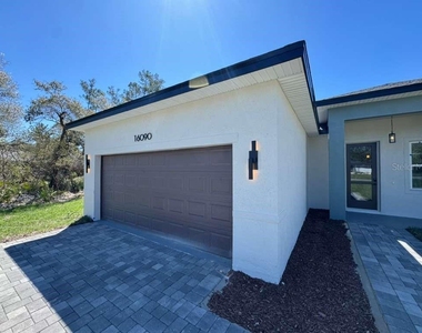 16090 Sw 35th Court Road - Photo Thumbnail 2