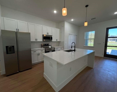 16090 Sw 35th Court Road - Photo Thumbnail 10
