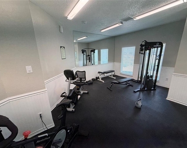 3772 Idlebrook Circle - Photo Thumbnail 25