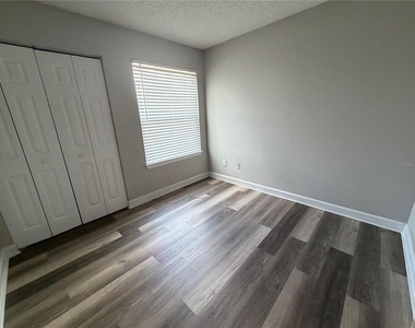 3772 Idlebrook Circle - Photo Thumbnail 12